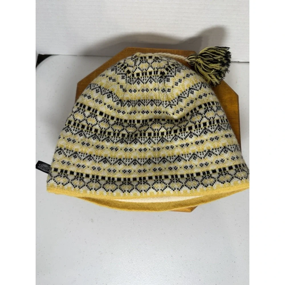 Turtle Fur Merino Wool Fair Isle Beanie Hat Yellow Black Made in Italy OS